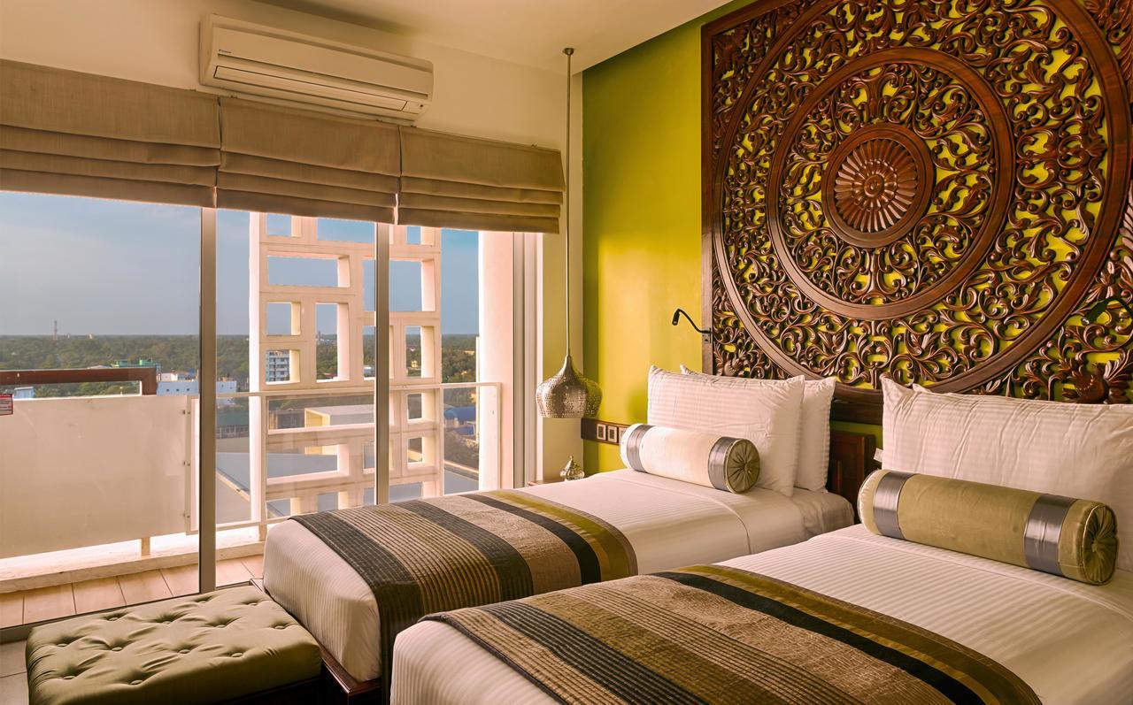 เจ็ตวิง แจฟฟนา Hotel จาฟนา ภายนอก รูปภาพ